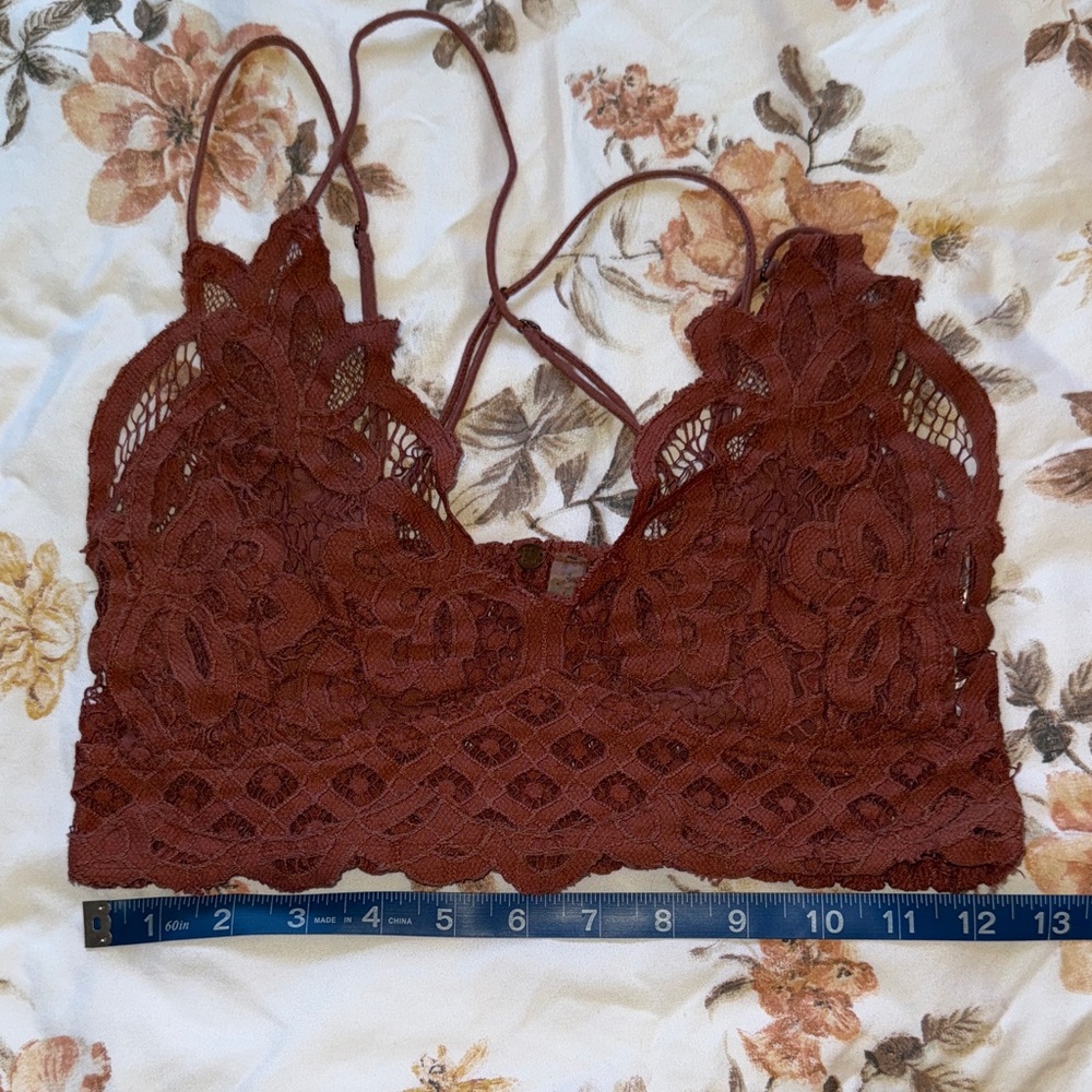 Lace Bralette in Rich Burgundy - Picture 7 of 8